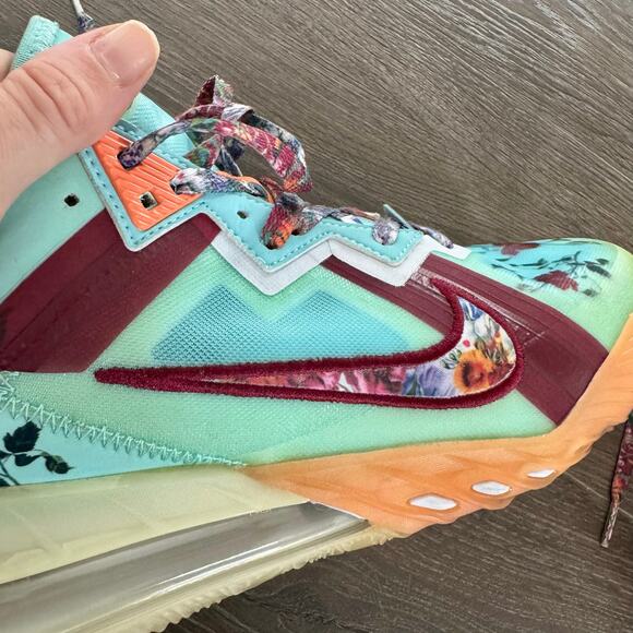 Nike x Mimi Plange LeBron 18 Low "Daughters" Sneakers Roses Teal Mens Sz 8.5 - Picture 10 of 16